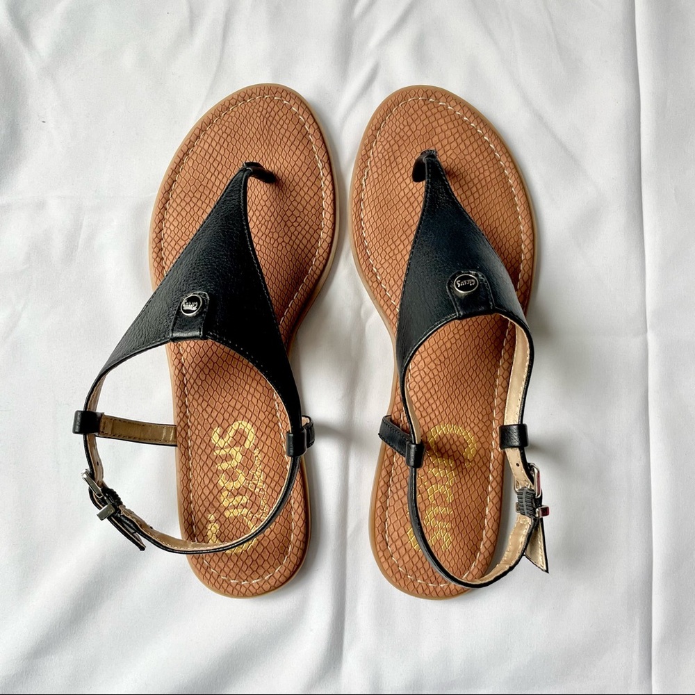 Circus by Sam Edelman Cassandra Faux Leather Thong Sandals